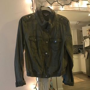 BP Rubbish green coat